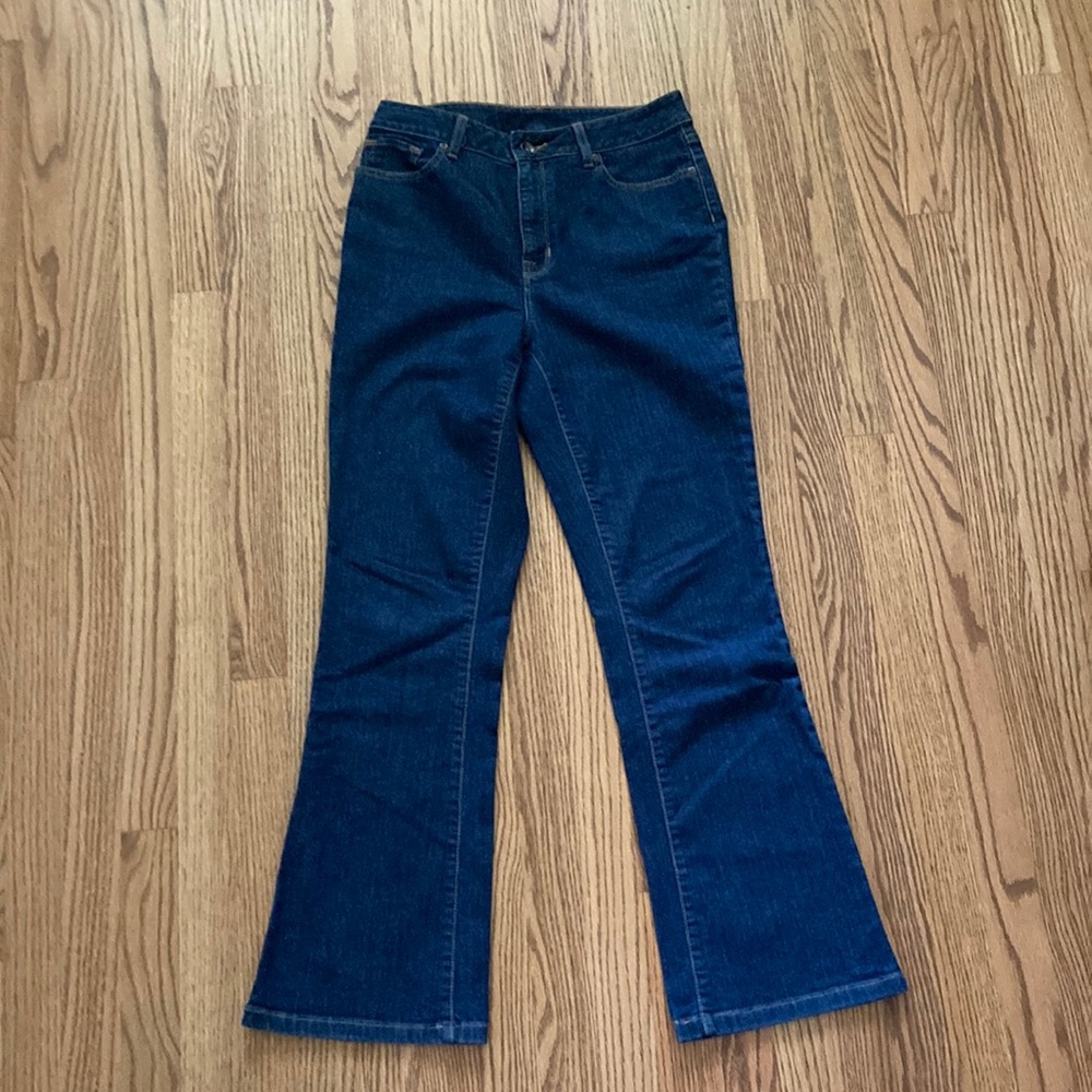 L.L. Bean classic fit jeans size 10 MT